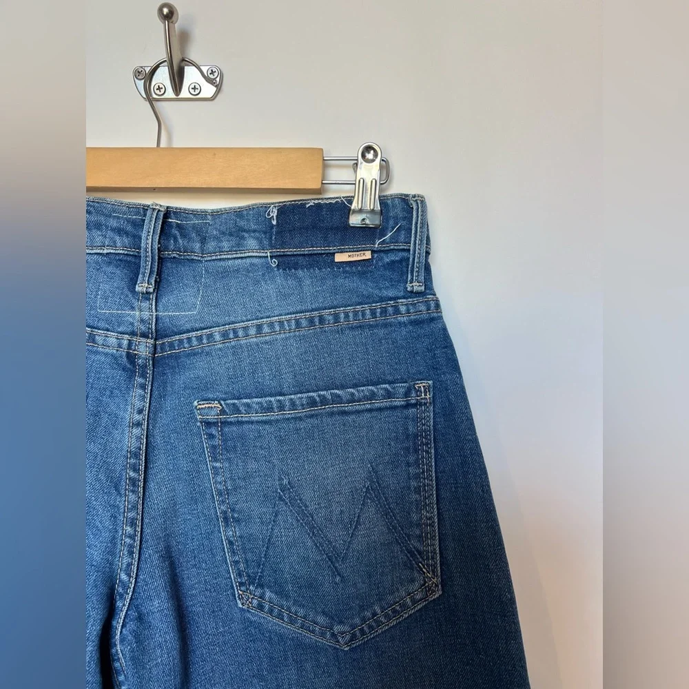 Mother The Swisher Sneak Fray Jeans Size 26 - Picture 6 of 16
